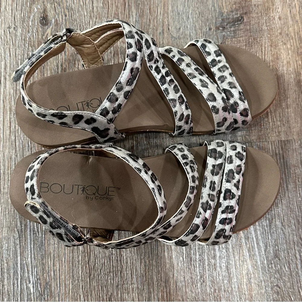 Boutique by Corkys Animal Print Wedge Sandals 8 - Picture 2 of 6